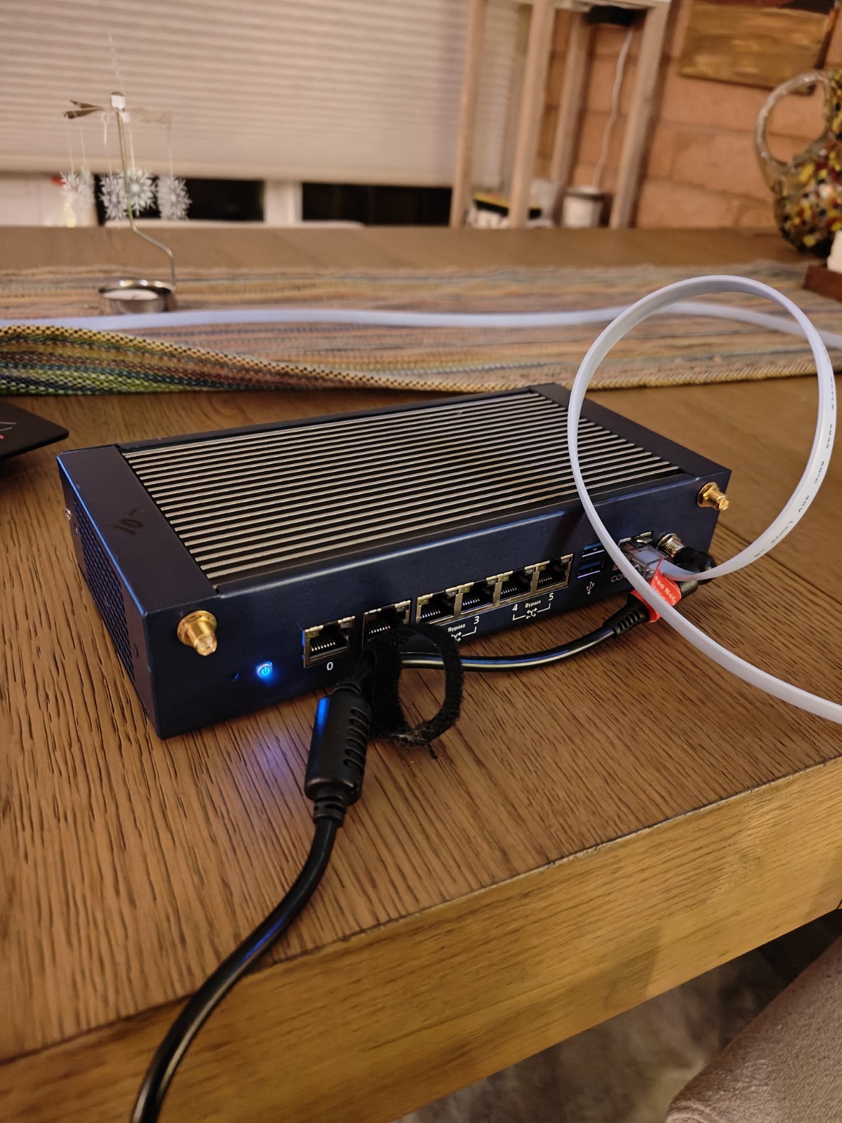 AppNeta M70 (AAEON FWS-2363) Intel 8-Core C3758 16GB DDR4 RAM 2400 MHz