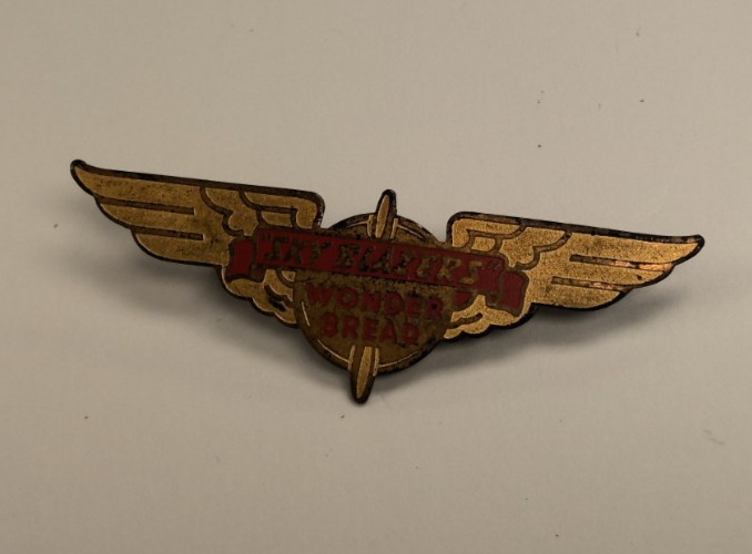 Rare hard to find original sky blazers wonder bread 30's pin!!