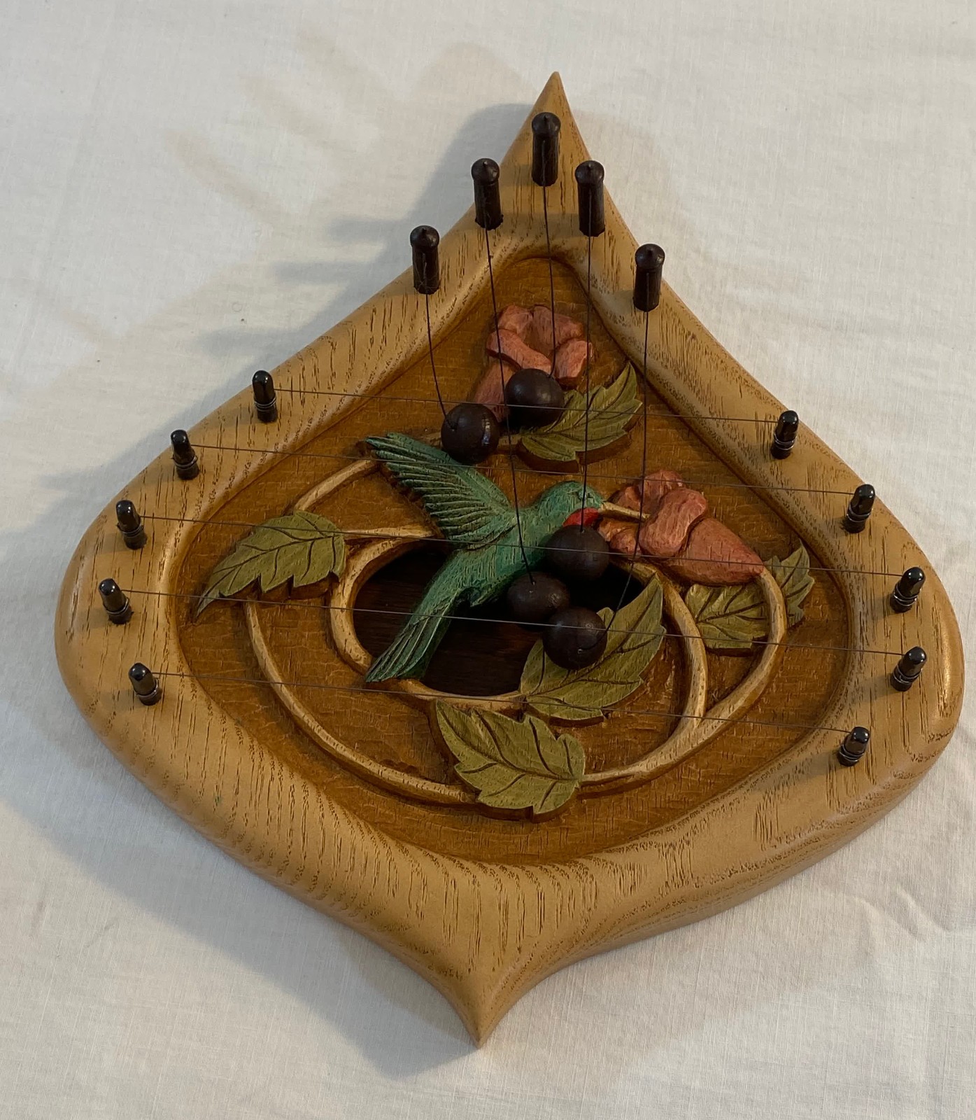 DEER CREEK DESIGNS HUMMINGBIRD DOOR HARP CHIME