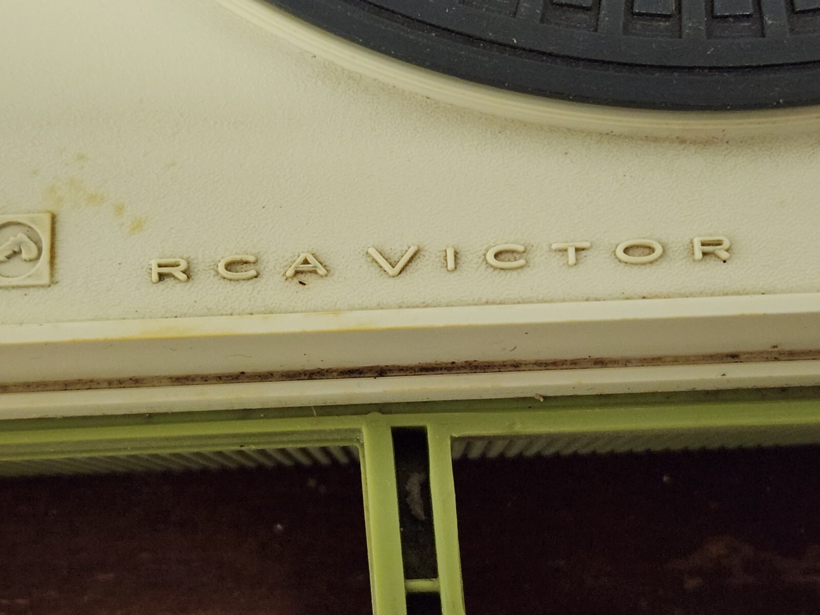 RCA Victor Record Player VLP26G AM Radio Vtg Green Portable PARTS REPAIR BROKEN