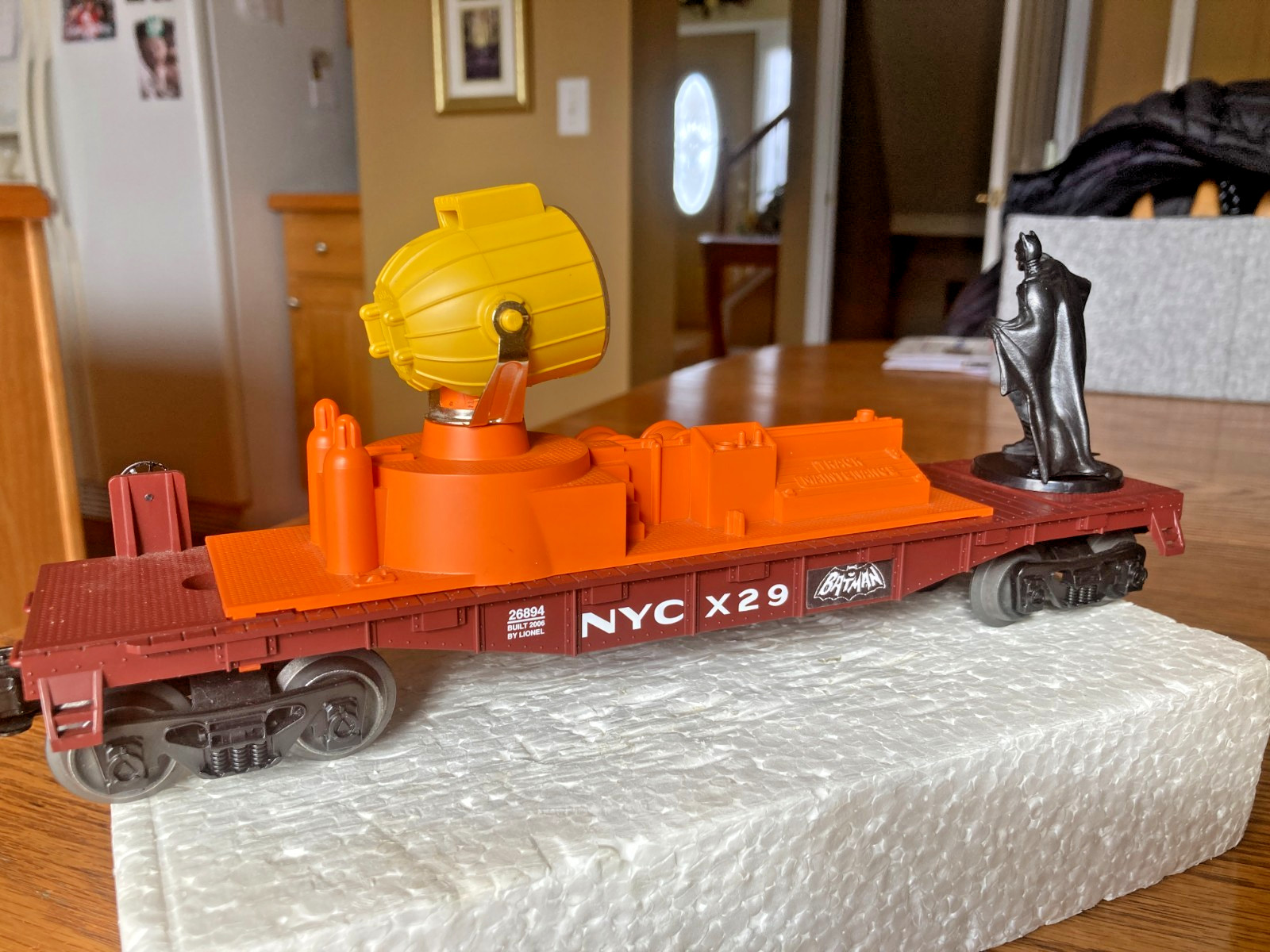 Lionel Customized SearchLight Car with Batman and Bat Signal