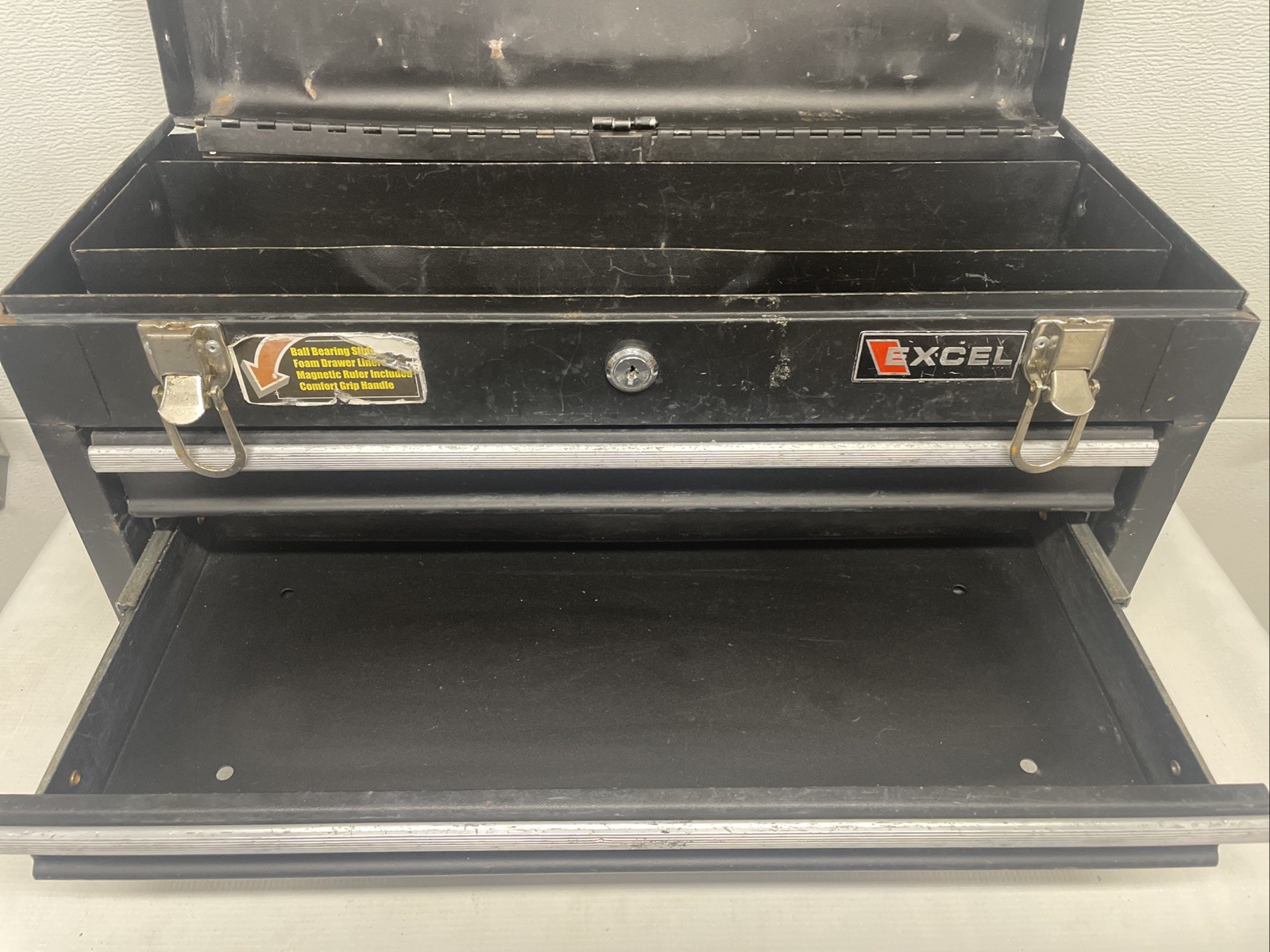 VINTAGE EXCEL 20" STEEL TOOL BOX w/TRAY 3 Drawer Structurally In Good Condition