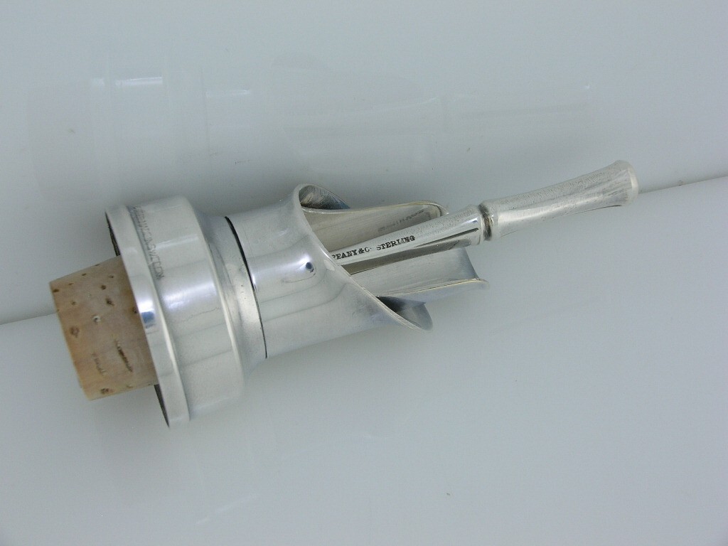 TIFFANY & CO Sterling BAMBOO Wine Bottle Stopper & Spout / Pourer w/ Box