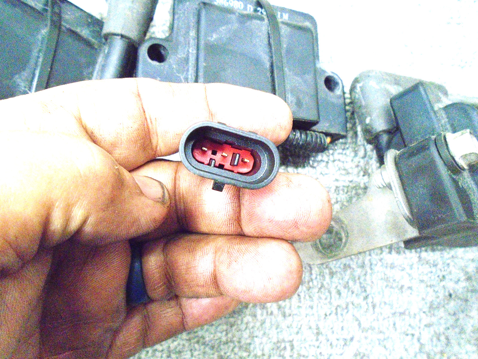 Ignition Coil Assy X3 0586980 Johnson Evinrude Outboard 2009 & Later 200-300 Hp