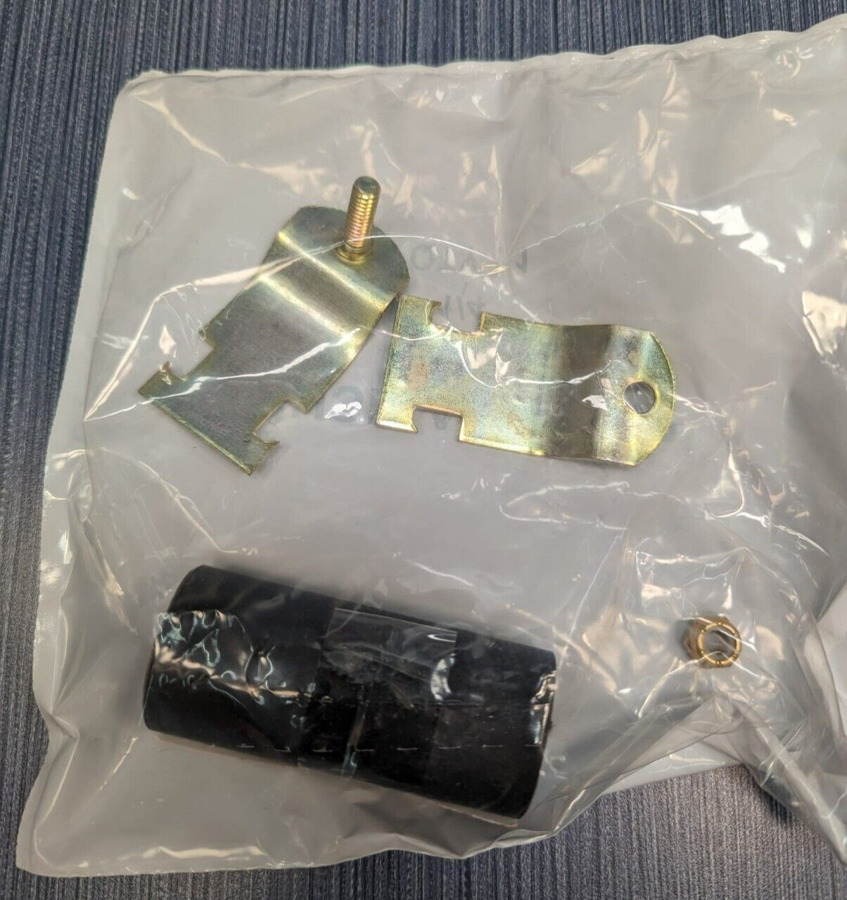 Lot of 10 Cush-A-Therm 1/4" UX1412 Line Clamps