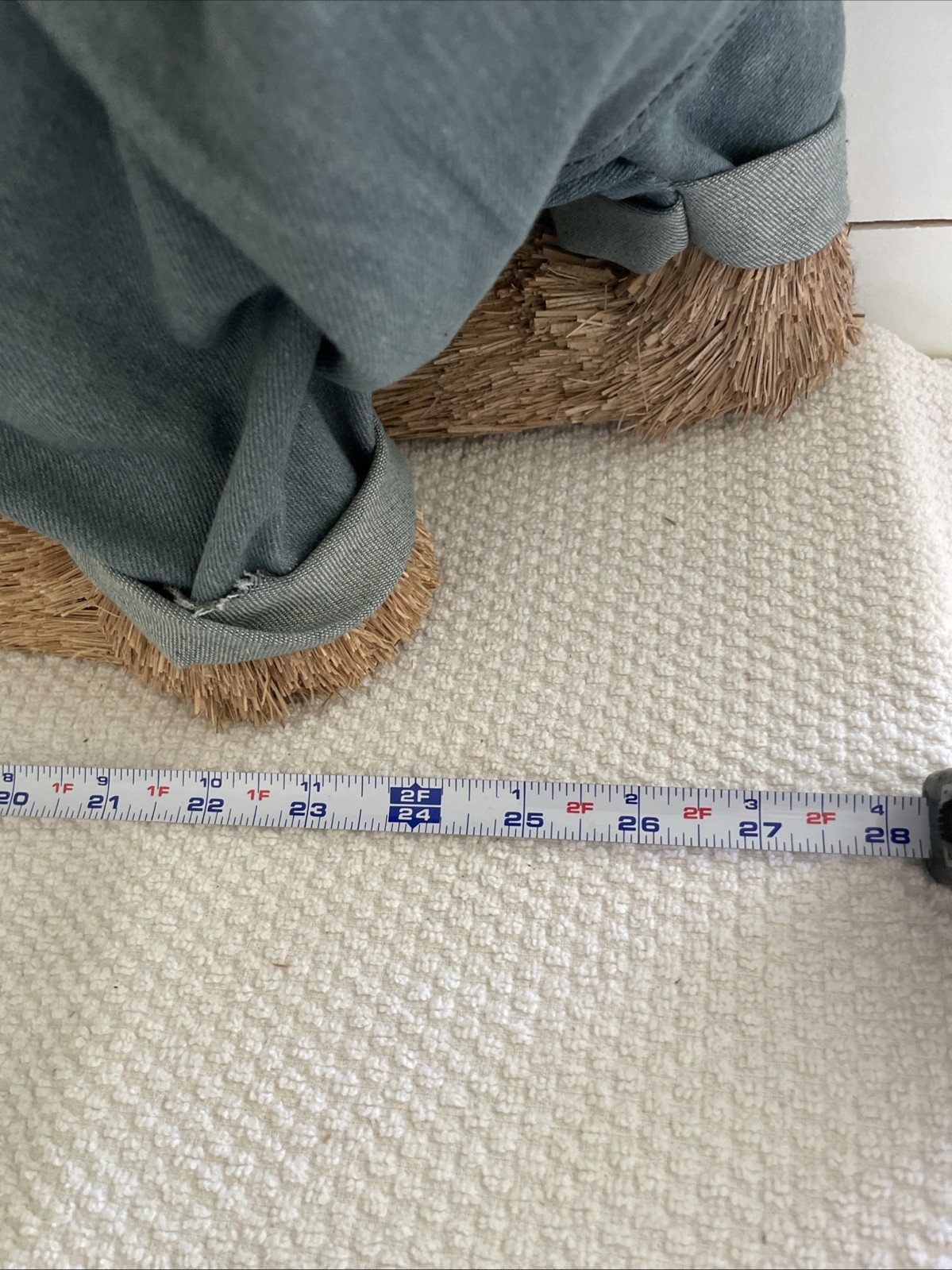 Sisal Straw 19" Tall Dressed w/ Top Hat Bunny Rabbit w/ Carrot Easter Home Decor