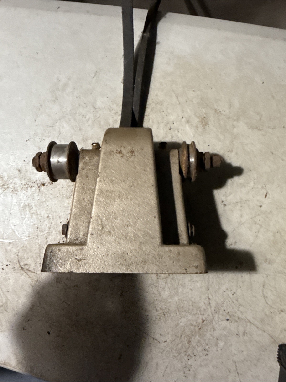 Sears Roebuck King-Seeley Corp 103.6628 Belt Driven Bench Grinder