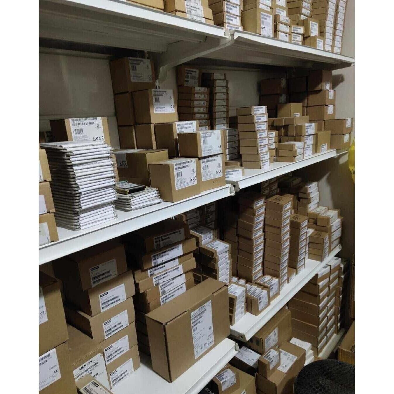 New Original ABB C2SS1-10B-10 Selector Switches Free Shipping US Free TAX