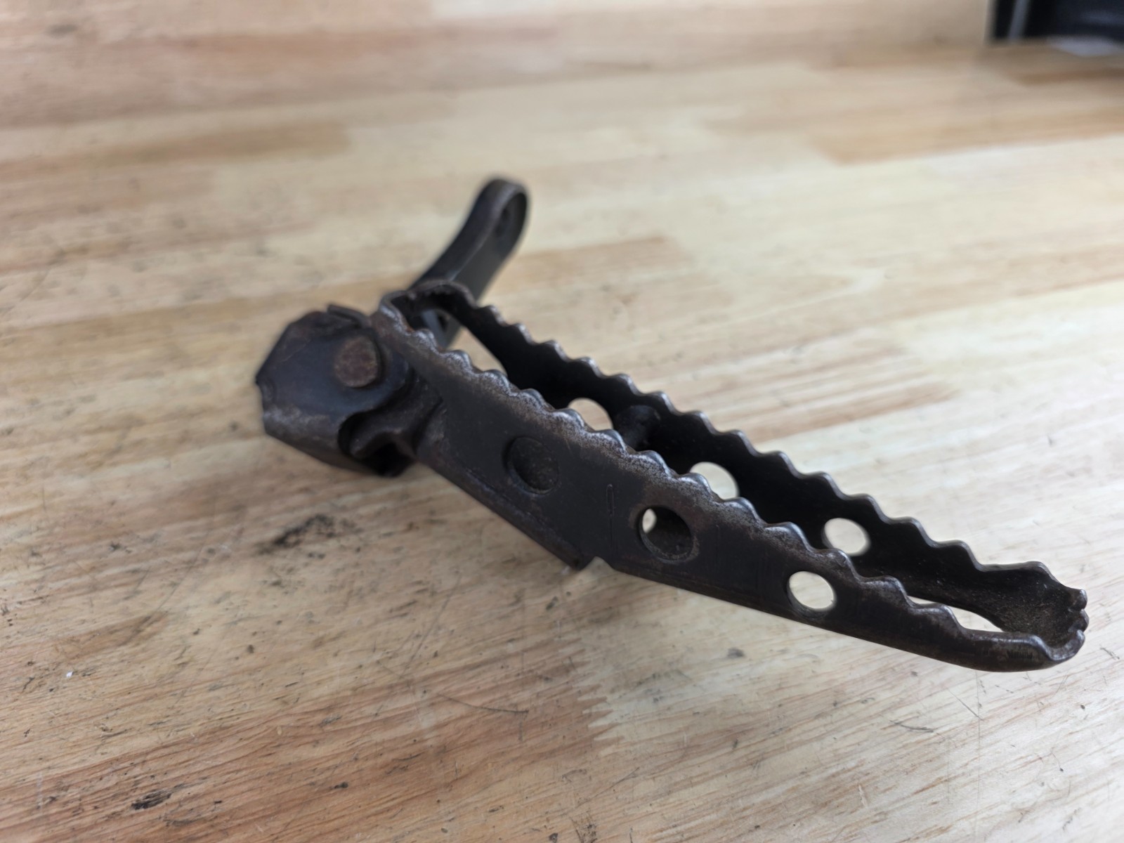 1985 85 ATC250R HONDA OEM FOOT PEGS FOOTPEGS 1986 86 ATC 250R