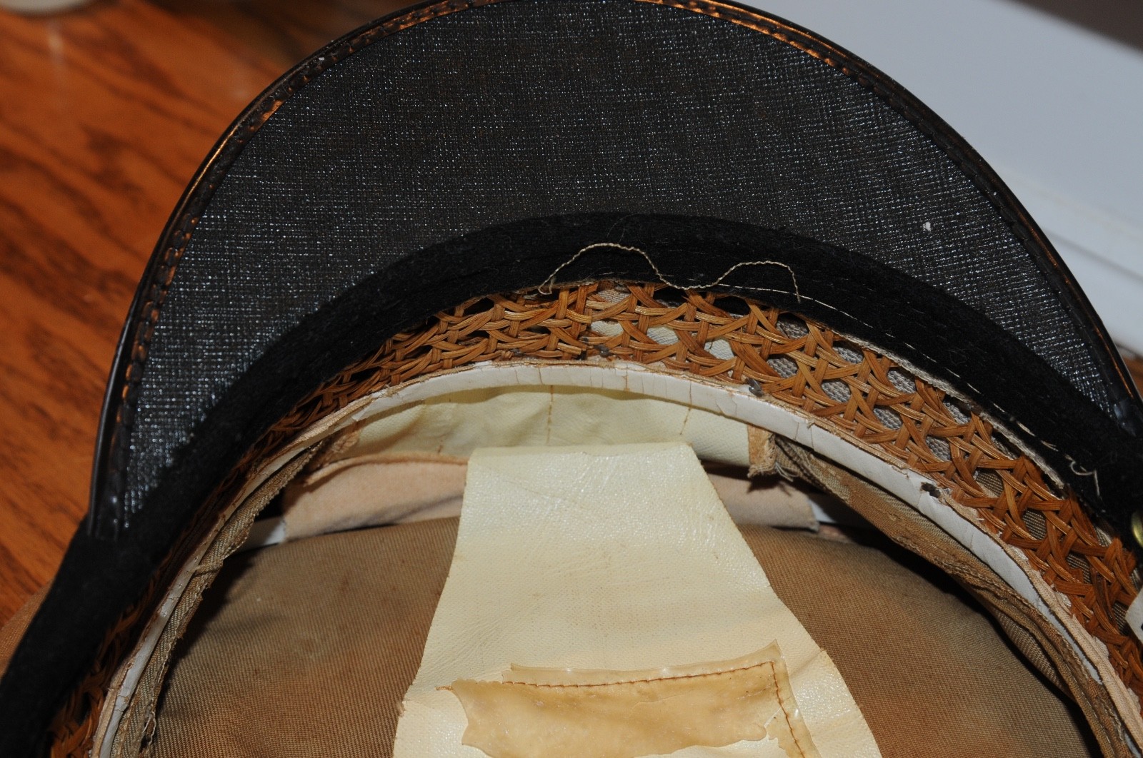 United State US WW2 USN Navy Visor Hat Cap Original Period Hat Well Worn Damaged