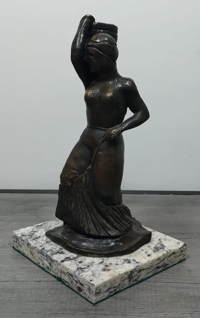 MANOLO HUGUE BRONZE SCULPTURE " MUJER CAMINO A LAVAR " SIGNED AND NUMBERED