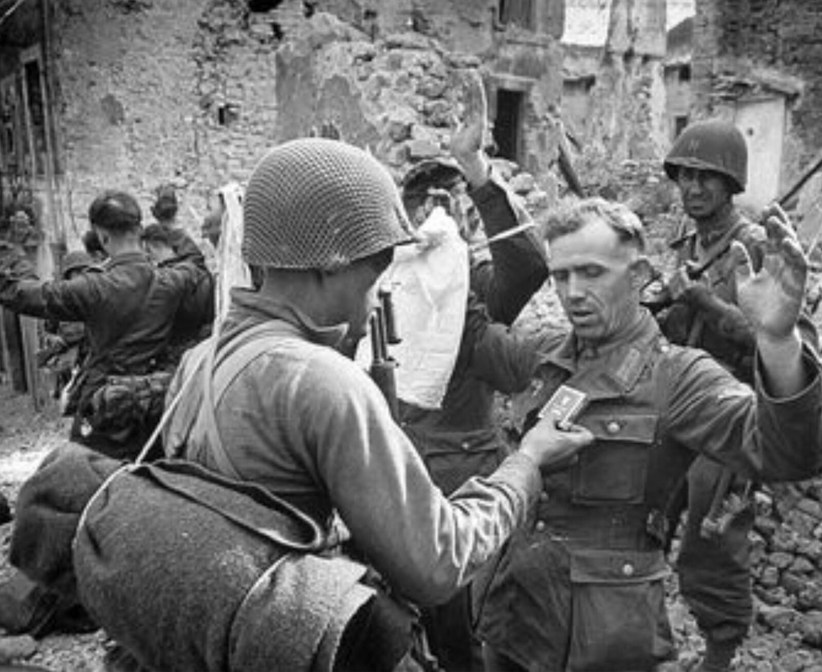 ORIGINAL WWII Woven Square Pattern M1 Helmet Net from US GI OD Camo Shrimp Net 2