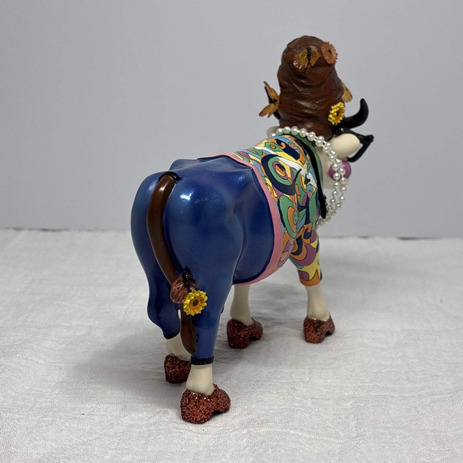 Cow Parade Beehive Bovine 2002 Retired VINTAGE-READ DESCRIPTION