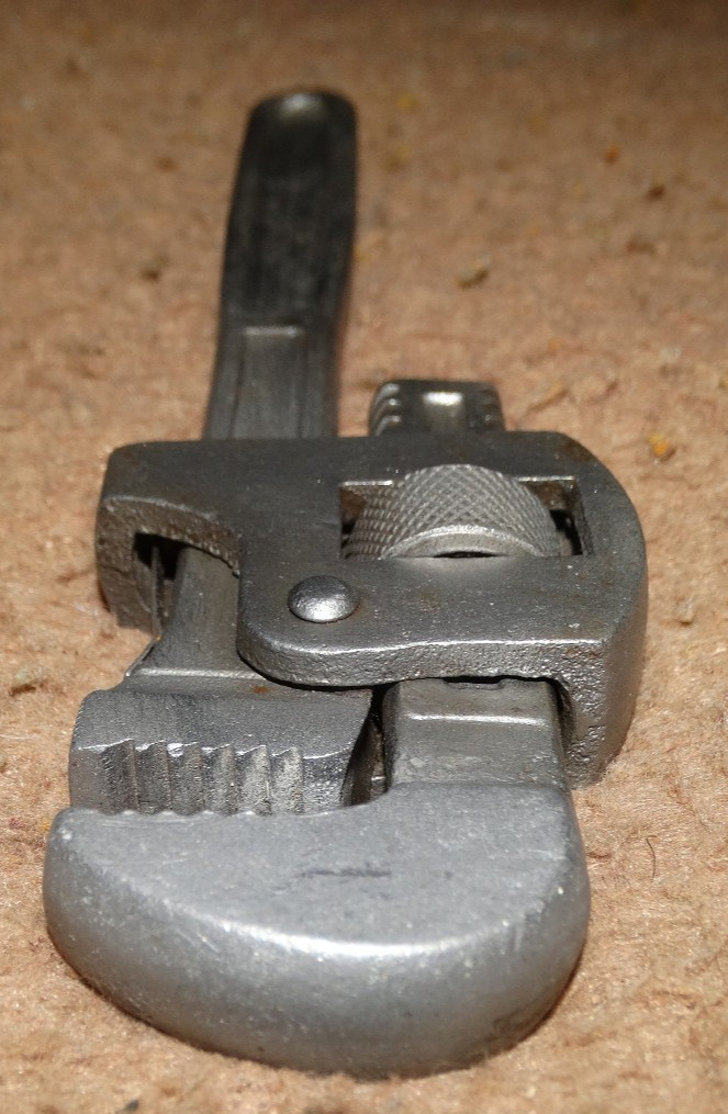 Antique 1890's TRIMONT MANUFACTURING CO. 7" Adjustable Pipe fitting wrench VGC