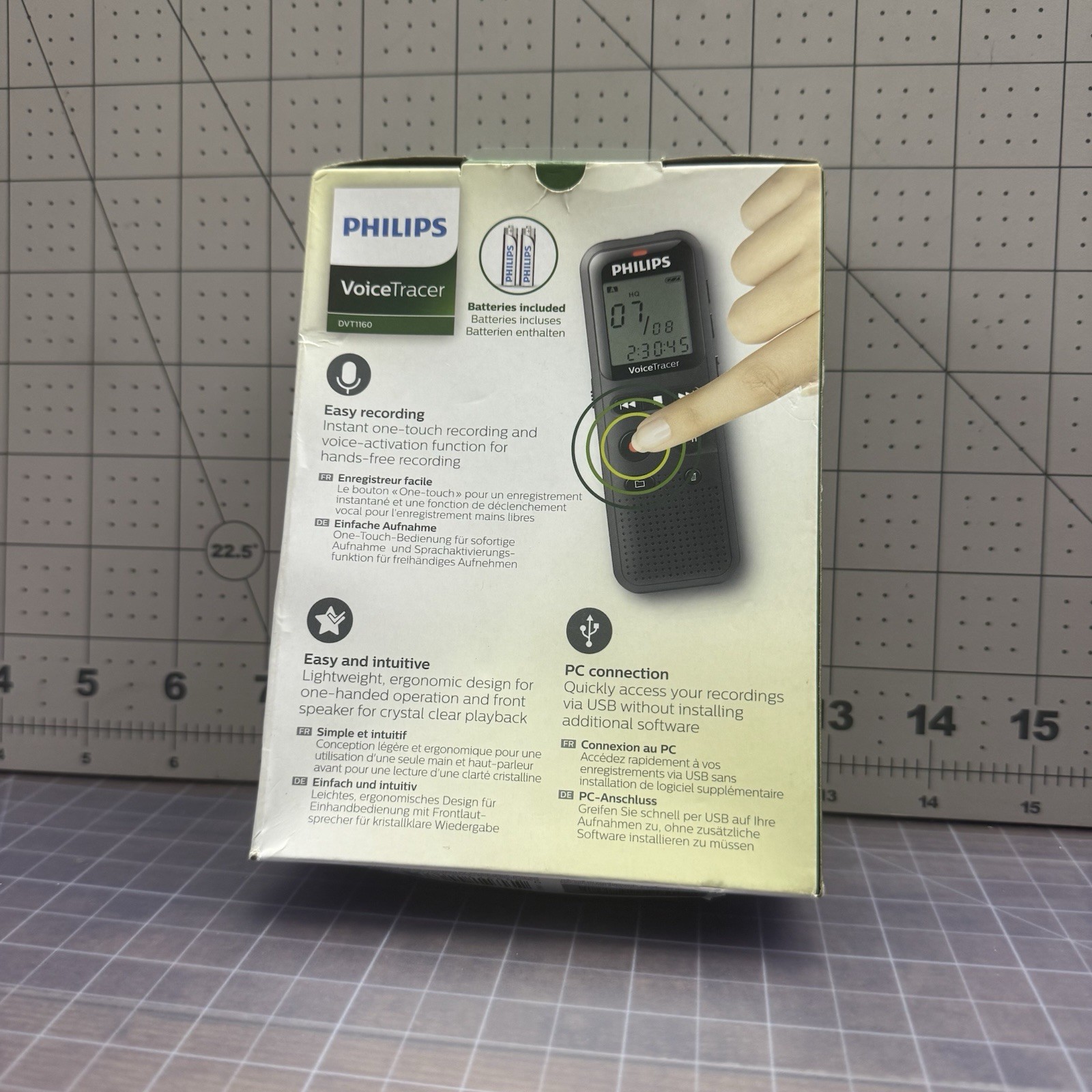 Philips Voice Tracer Audio Recorder 8mb OPEN BOX NEW Recording DVT1160