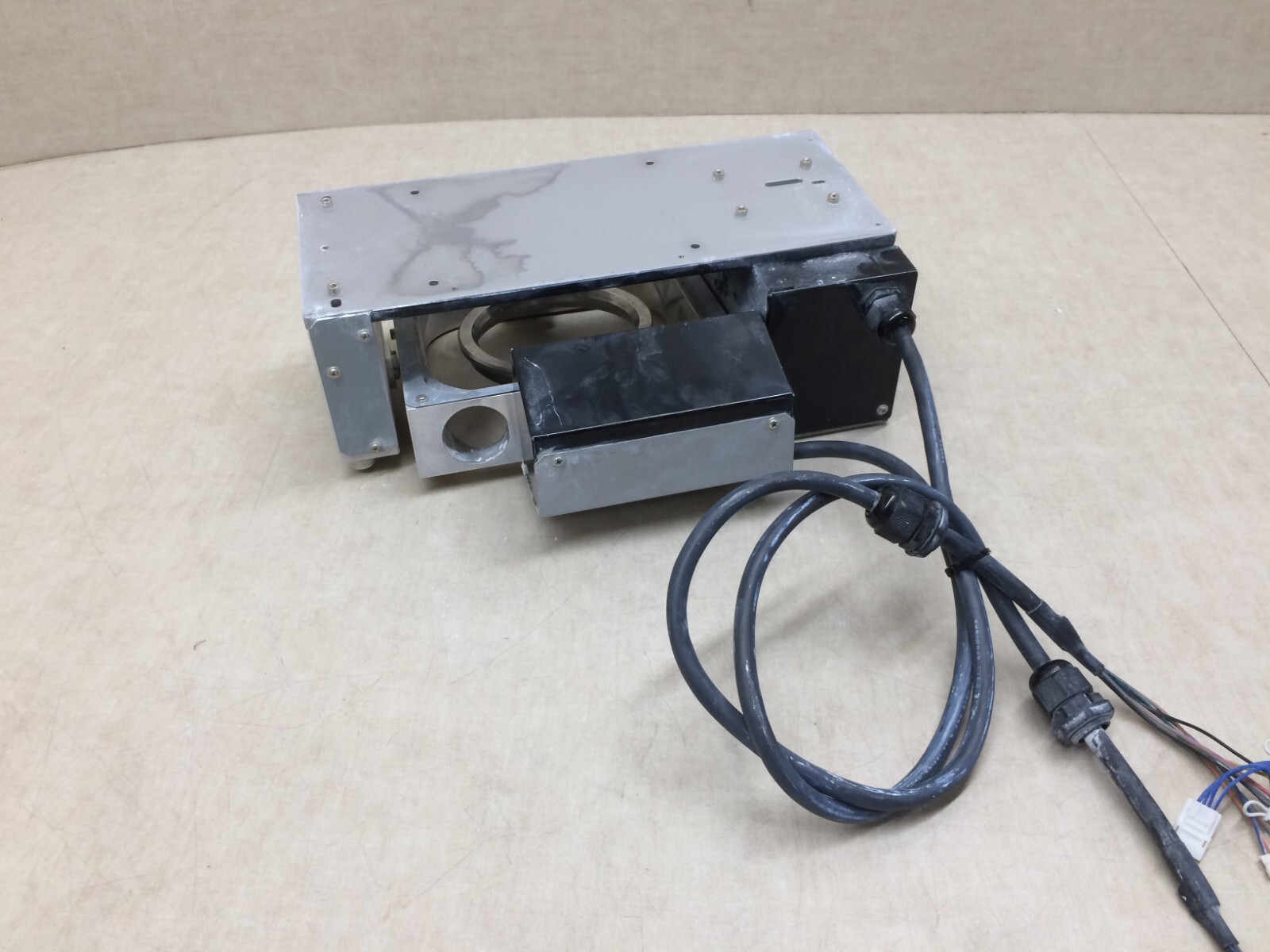 Roland DWX-50 Dental Milling Machine ATC Automatic Tool Changer Rotary Axis