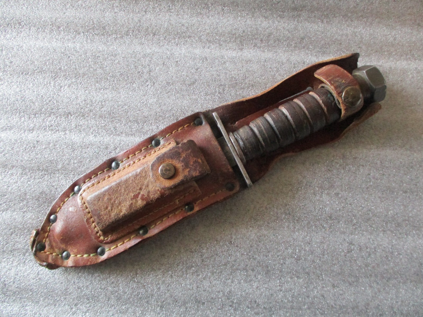 Camillus NY Vietnam Pilot Survival Knife with Sheath & Stone