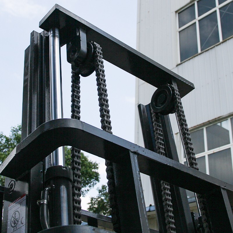 New 2024 2 Ton Rated Capacity Electric Forklift Lifter Lift Truck Two-stage mast