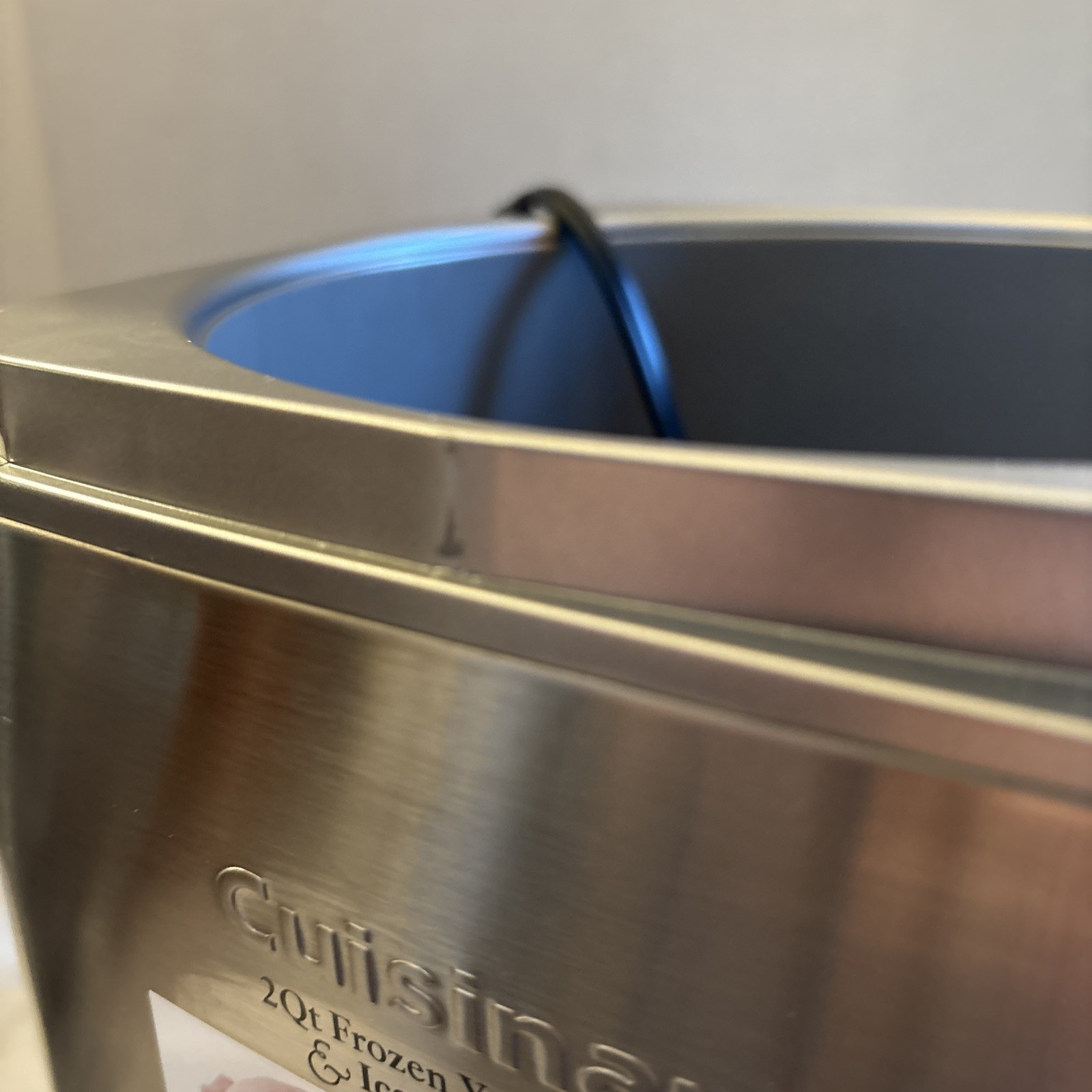 Cuisinart 2 Quart Frozen Yogurt Sorbet Ice Cream Maker ICE-30BC Motor Base Only