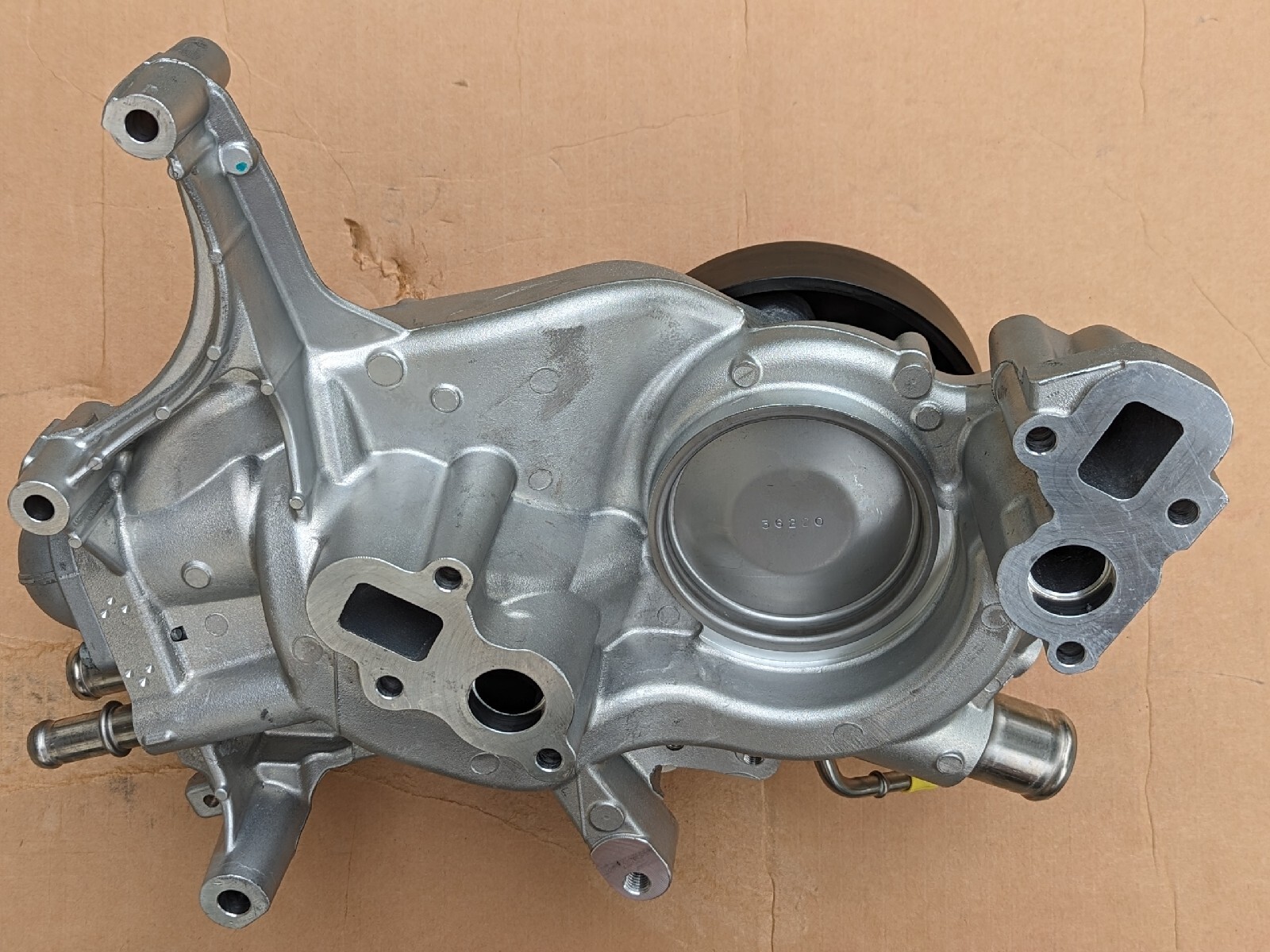 Genuine GM Water Pump Assembly 5.3L 6.6L Gen V LT Series 12683468 12687631 L8t