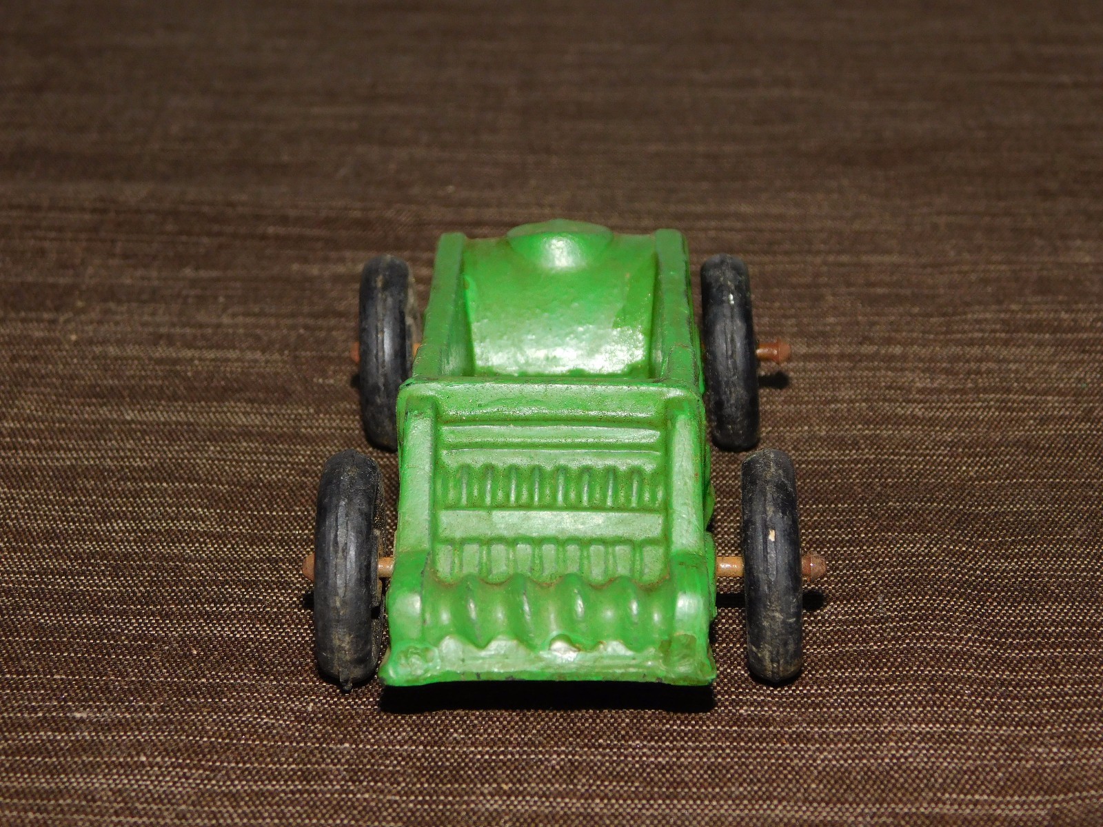 VINTAGE MADE IN USA TOY 5" LONG RUBBER PLASTIC AUBURN FARM WAGON