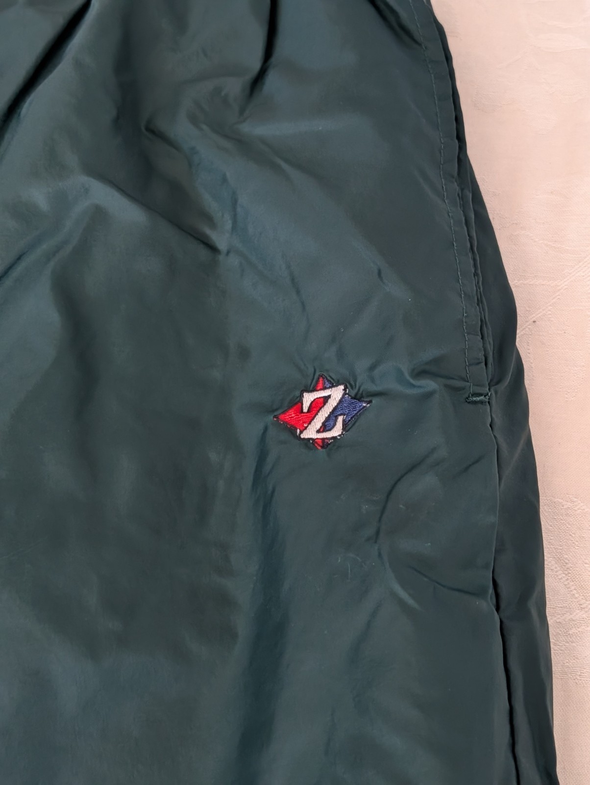 VTG Jerzees Dark Green Jogger Pants Mens XL Lined Windbreaker Ankle Zip Nylon