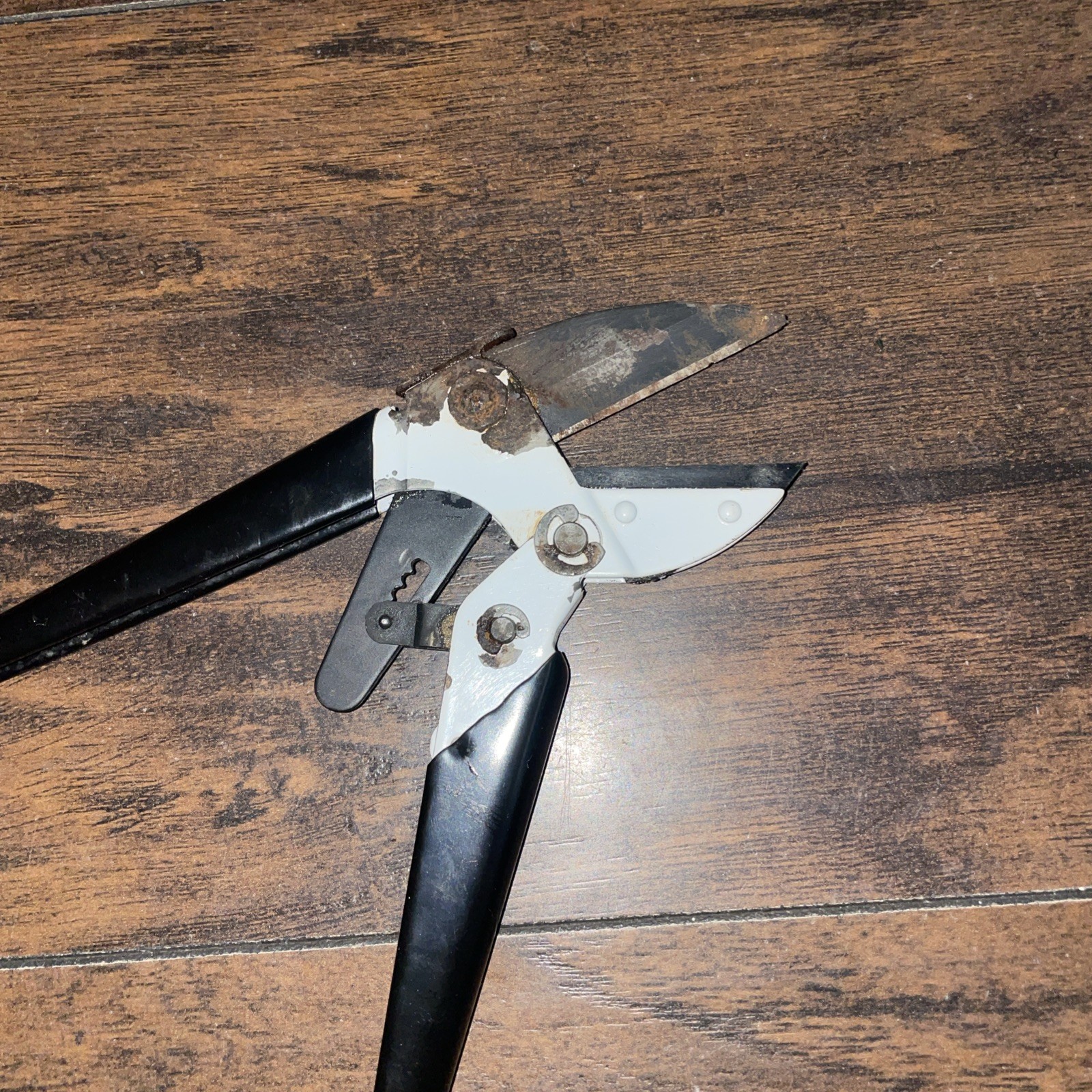 Cutco Ratcheting Pruner Pruning Shears - 7" Long Has Rust