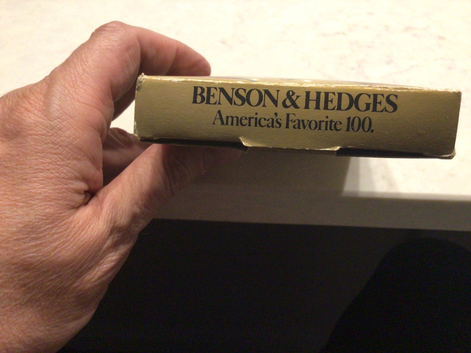 Benson & Hedges Deluxe FM Transistor Radio NOS in Original Box