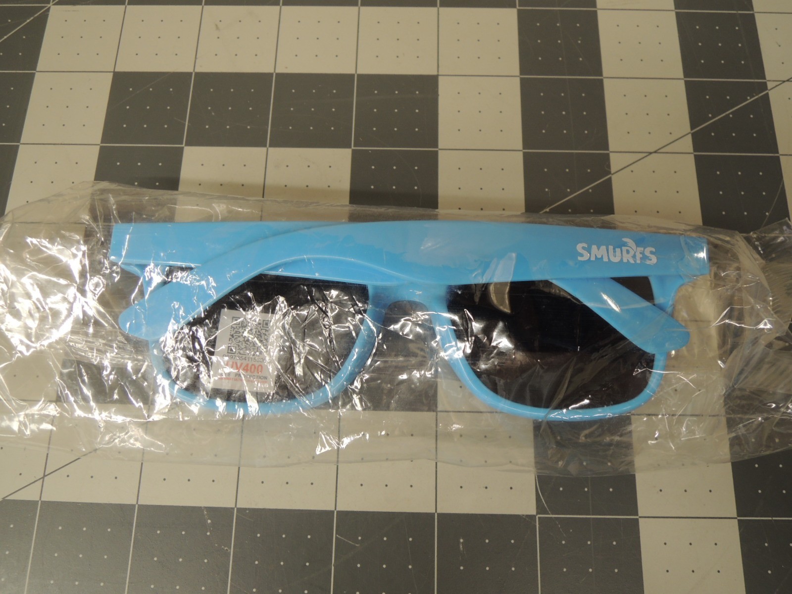 Genuine Smurfs Blue Promotional Sunglasses - NEW IN PACKAGE
