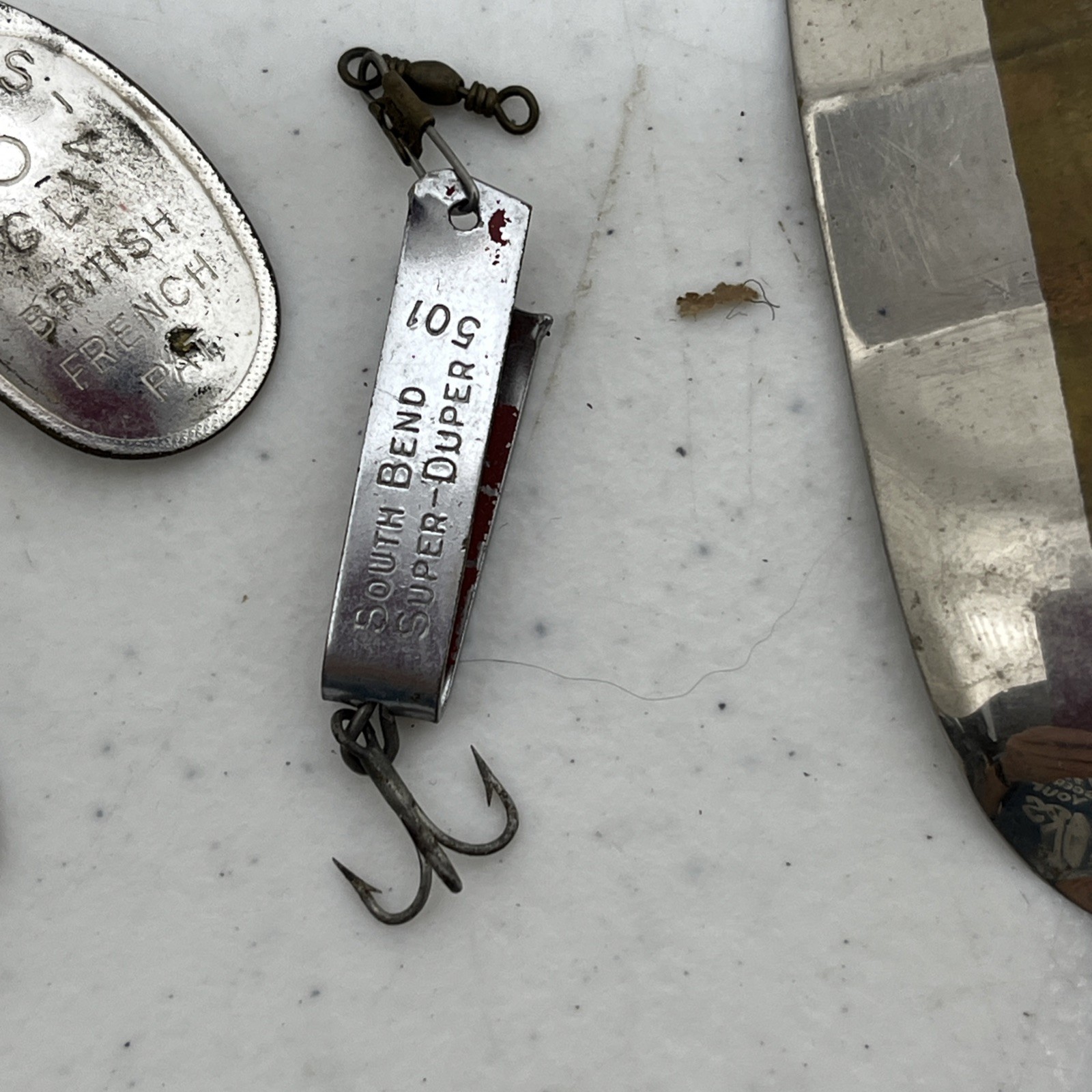 Lot of Vintage Fishing Tackle Spoons Spinners Swivels Hooks Lures Lot of 15