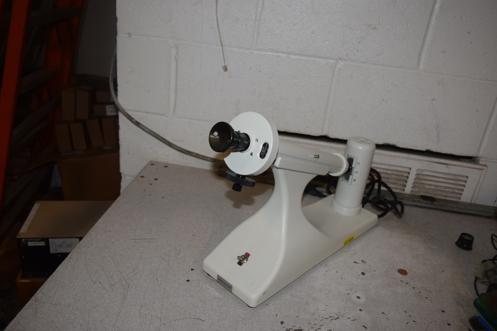 Azzota Corporation Disc Polarimeter