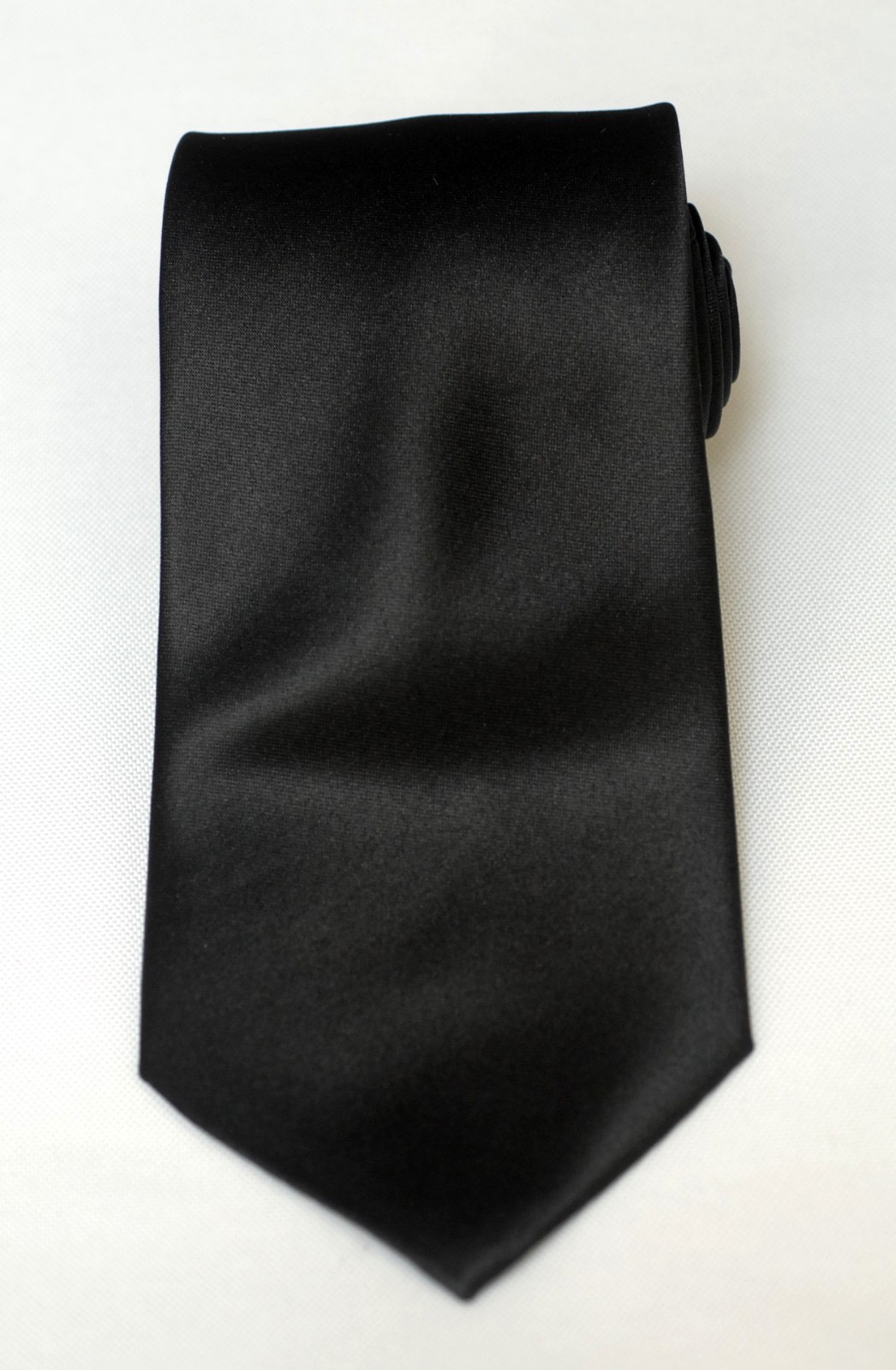 Lord R Colton Satin Tie - Solid Onyx Black Silk Necktie - $79 Retail New