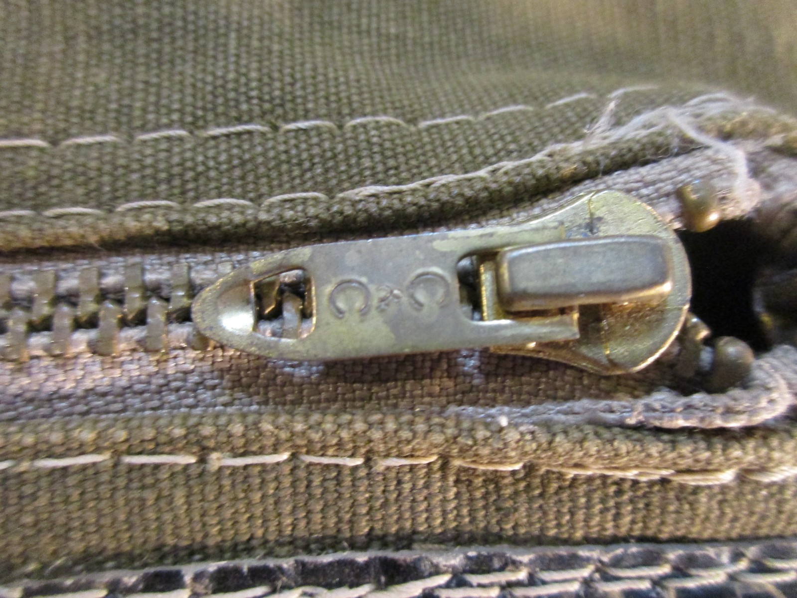 U.S.N.R. NAMED AVIATORS KIT BAG AN 6505-1 U.S. GOVERNMENT MILITARY