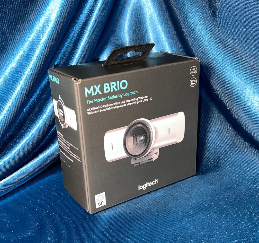 Logitech MX Brio 4K Ultra HD Streaming Webcam - Pale Gray - 960-001550