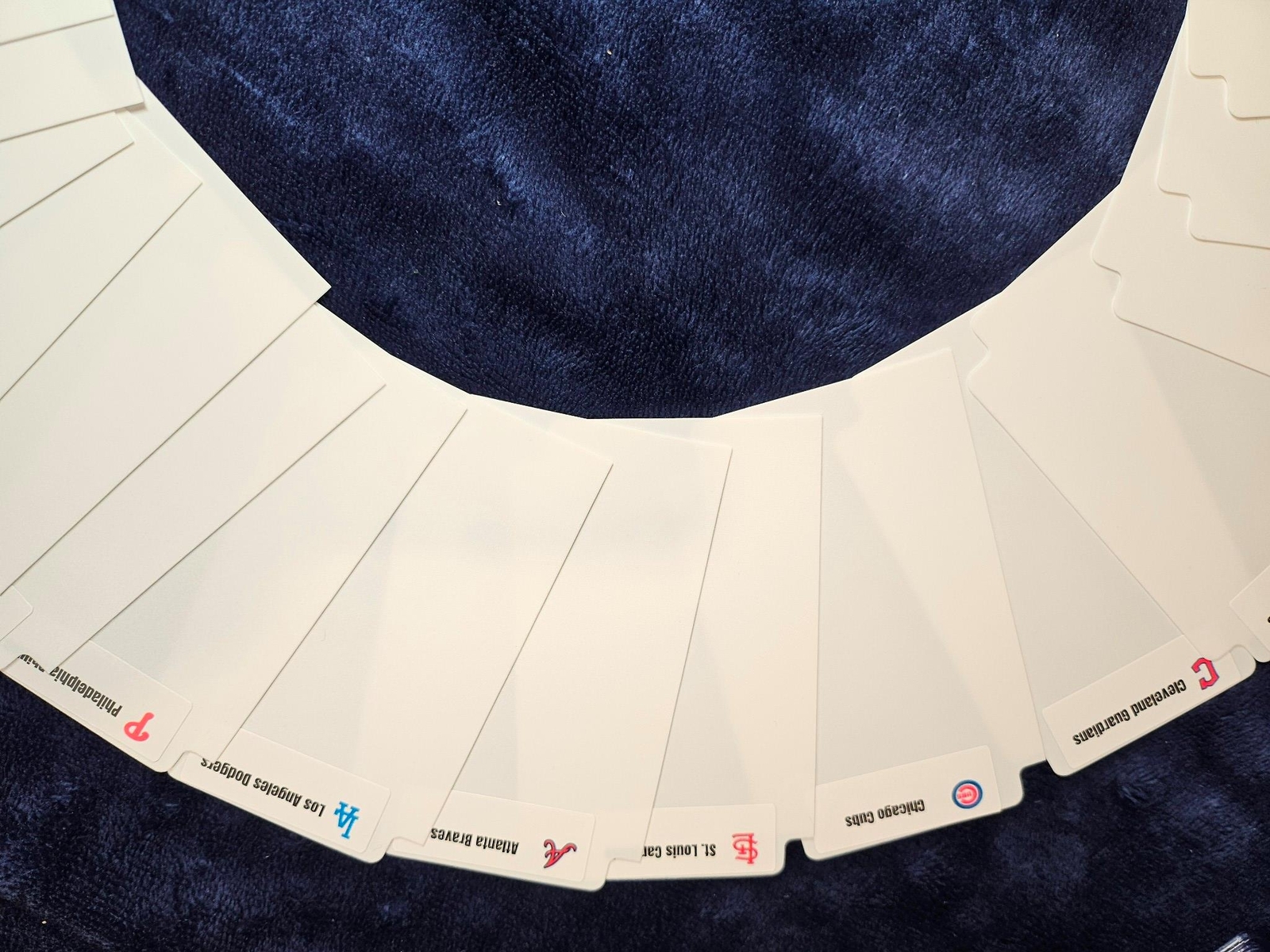 30 x Tall Sports Card Team Dividers with 30 MLB Teams Logos