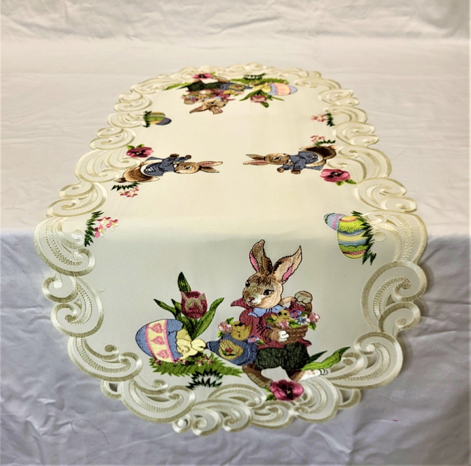 Doily Boutique Table Runner, Doily, Mantel Scarf with Easter Bunny on Ivory