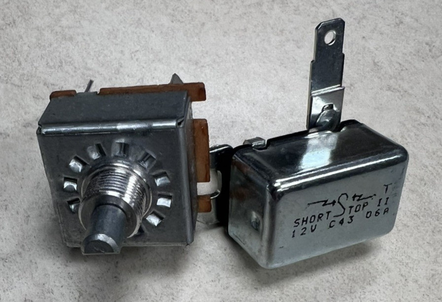 John Deere OEM Rotary Wiper Switch AR64992  (NEW)