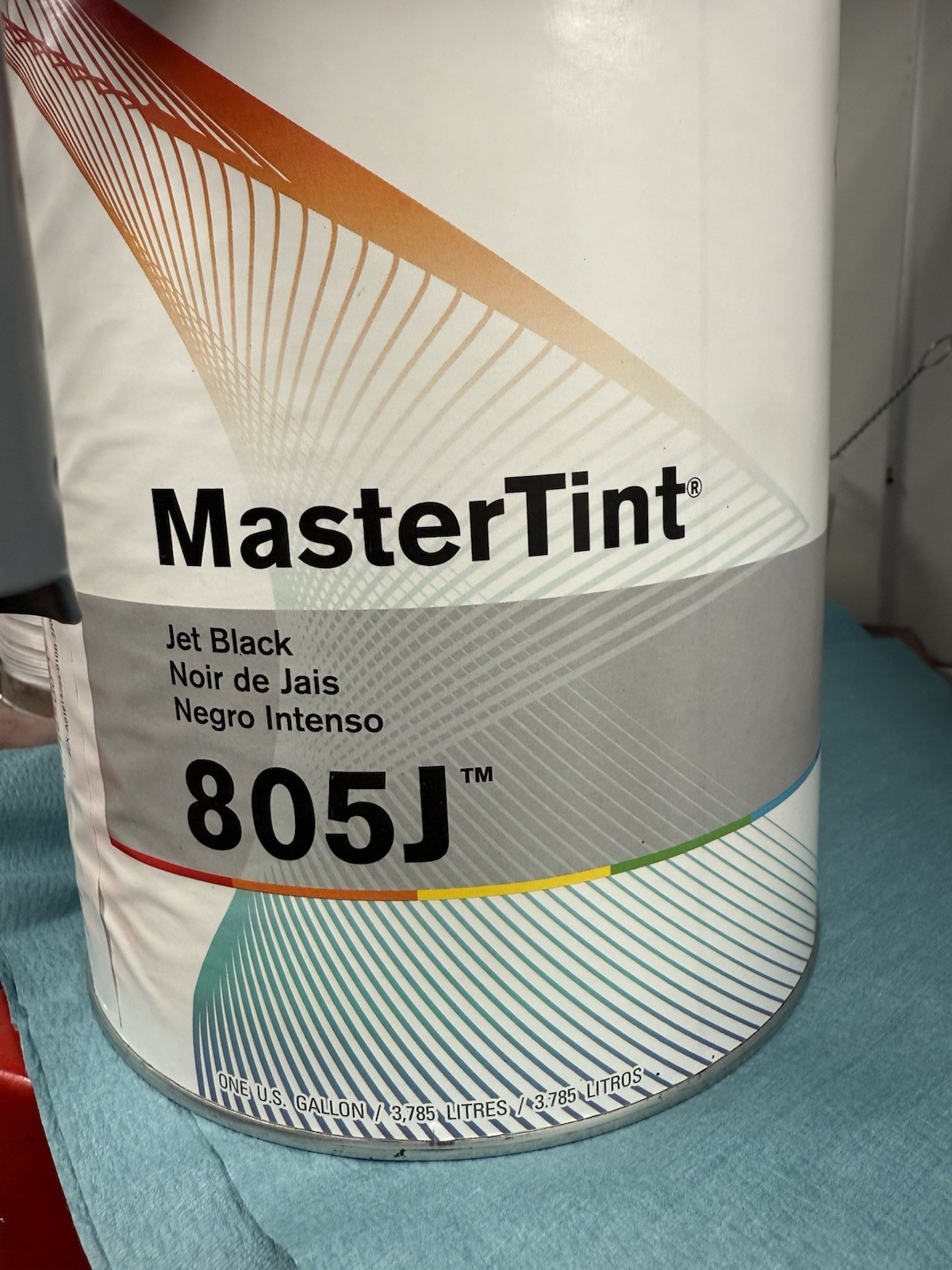 Axalta MasterTint Cromax - 805J Black 1 gallon