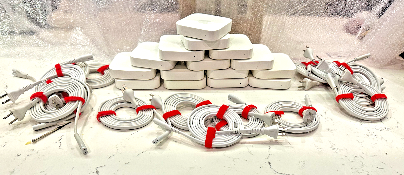 Best On Ebay Apple Airport Express 2nd Gen A1392 w/Power Cable MC414LL/A Airplay