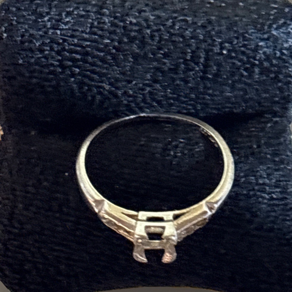 Platinum Solitaire Engagement Ring Setting – 0% IRID‑PLAT – Unmounted – 2.31g