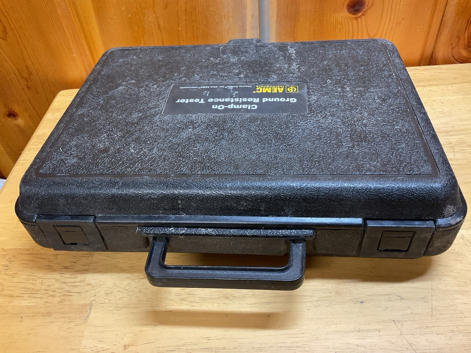 AEMC 3731 Clamp-On Ground Resistance Tester