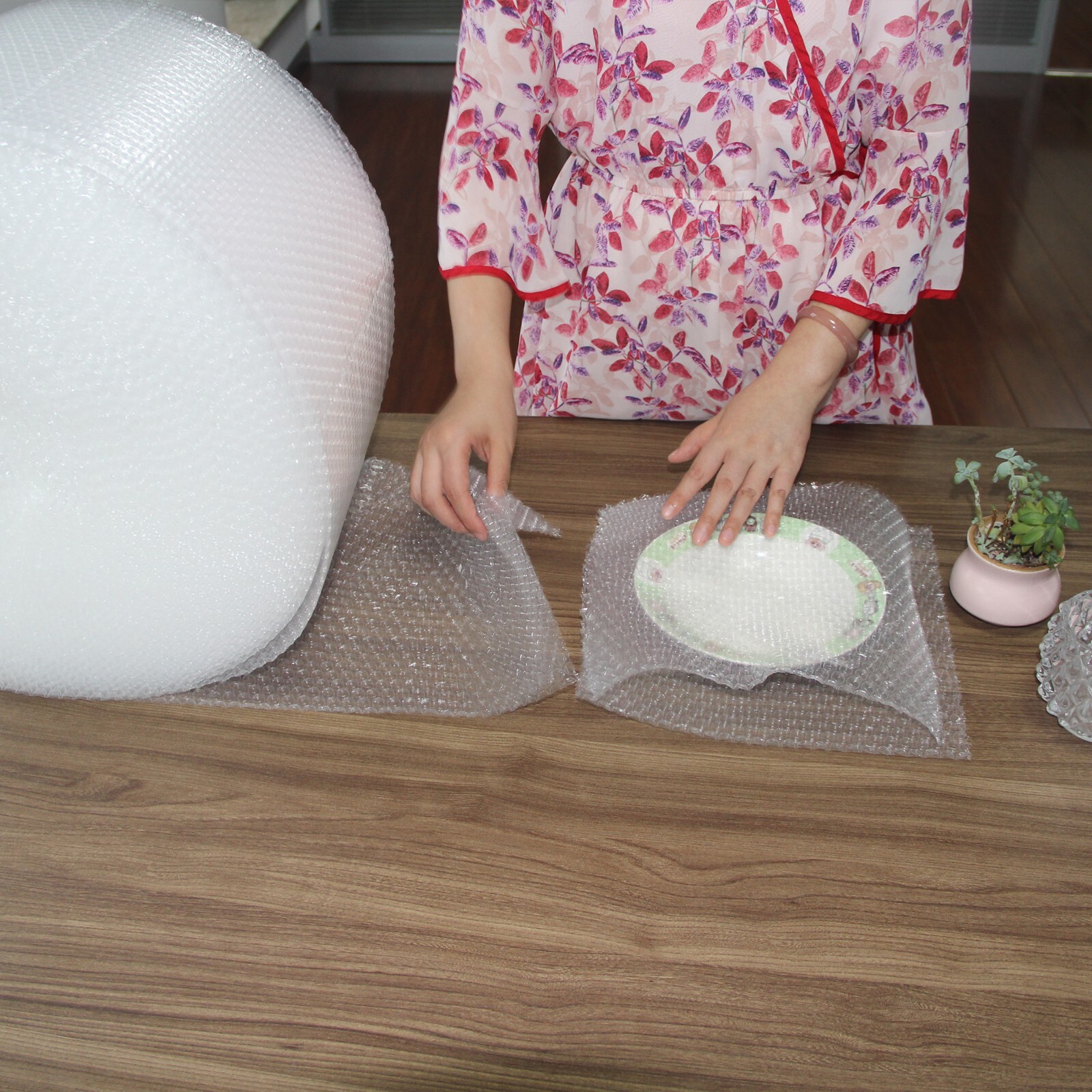 4 Pack Bubble Cushioning Wrap Rolls, Air Bubble, 12 Inch x 80 Feet Total