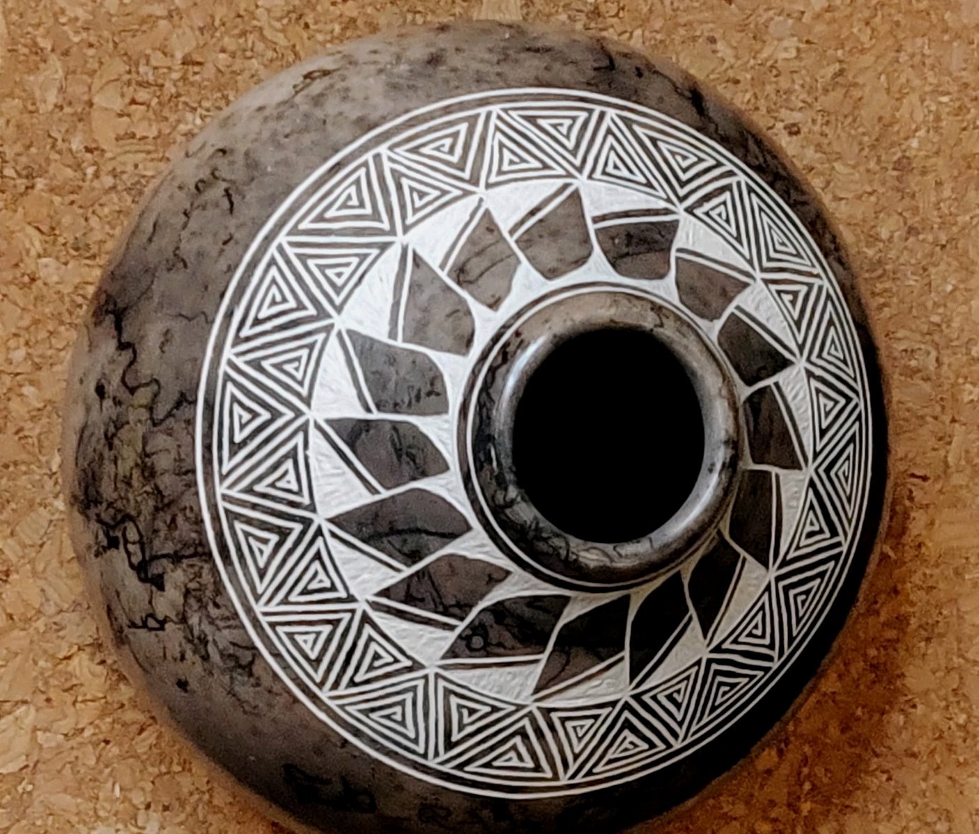 Vintage Signed Veronica Louis Acoma Pueblo Native American Pottery Vase 3.5"X4"