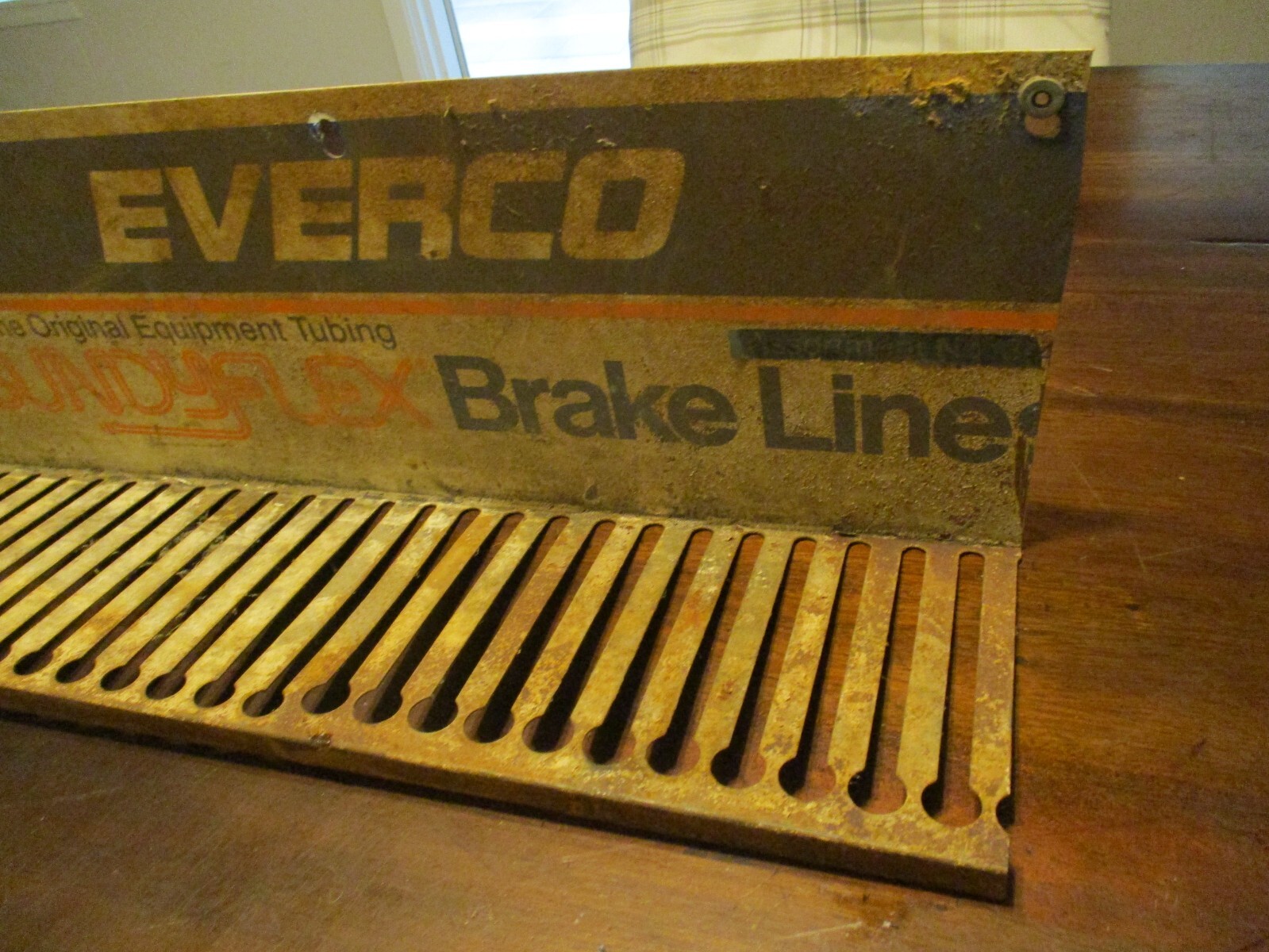 EVERCO BRAKE LINE GENUINE ORIGINAL TUBING WALL MOUNT ADVERTISING SHELF DISPLAY