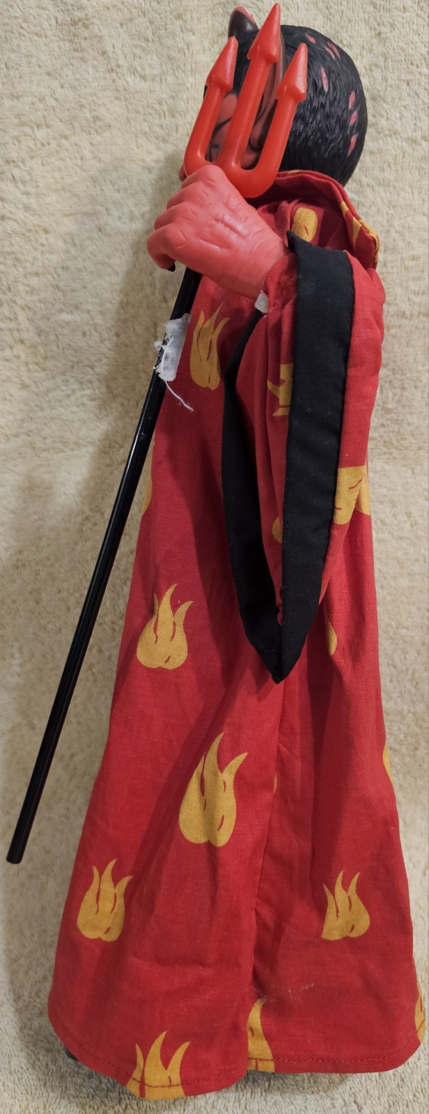 Vintage 1993 Holiday Creations Halloween Devil Voice/Blinking Eyes Working Rare!