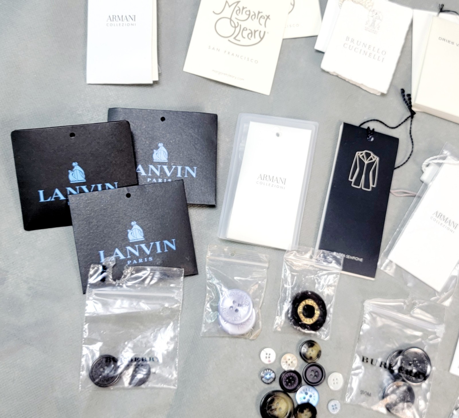 Assorted DESIGNER BRAND Sewing THREAD & BUTTON Replacement LOT