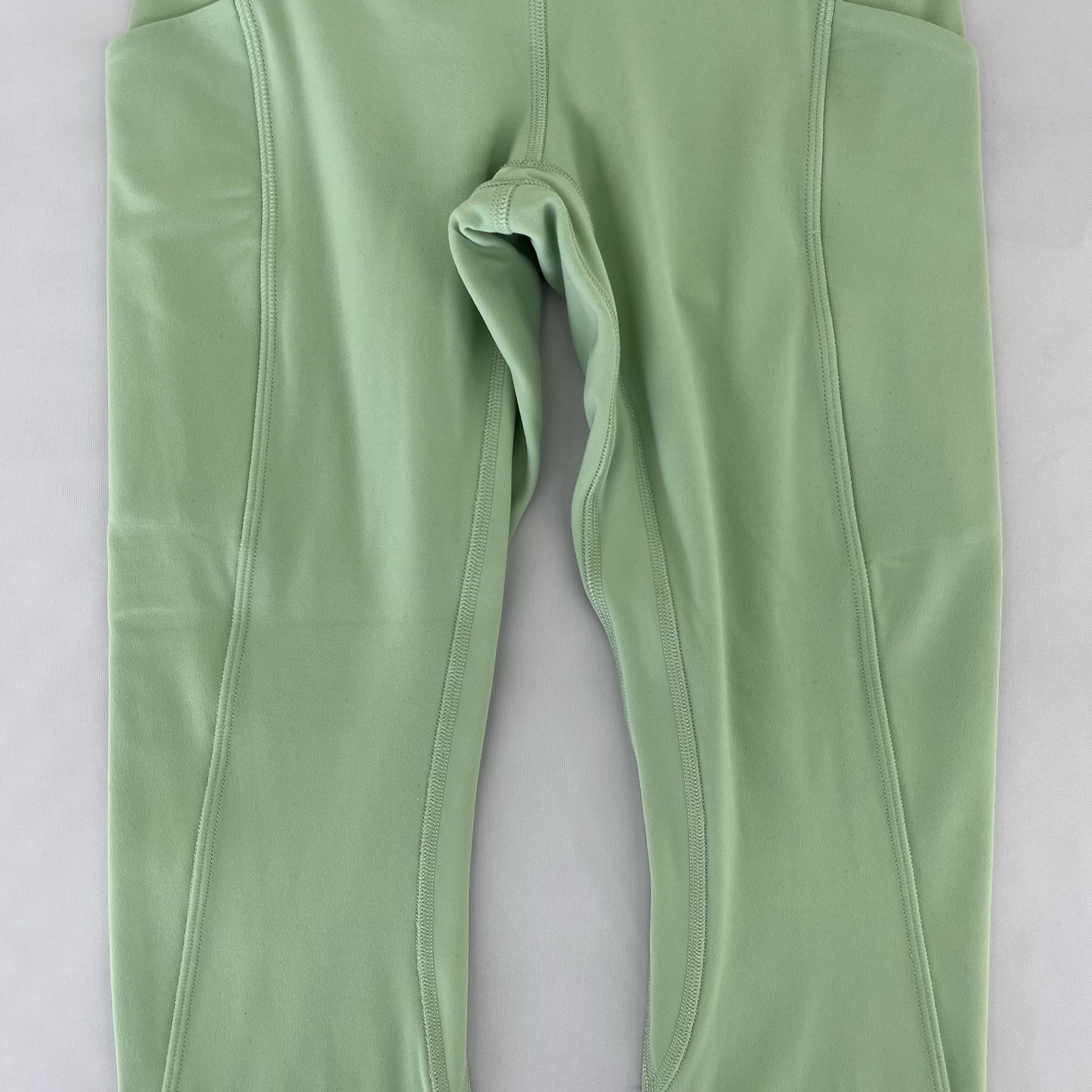 Lululemon Align High Rise Pant w Pockets 24” Womens 2 Creamy Mint EUC