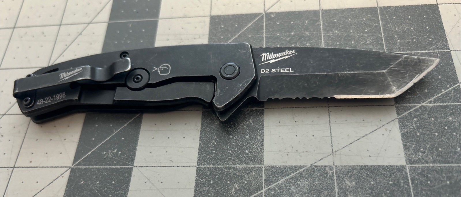 Milwaukee 48-22-1998 3” HARDLINE Serrated Blade Pocket Knife D2 Steel