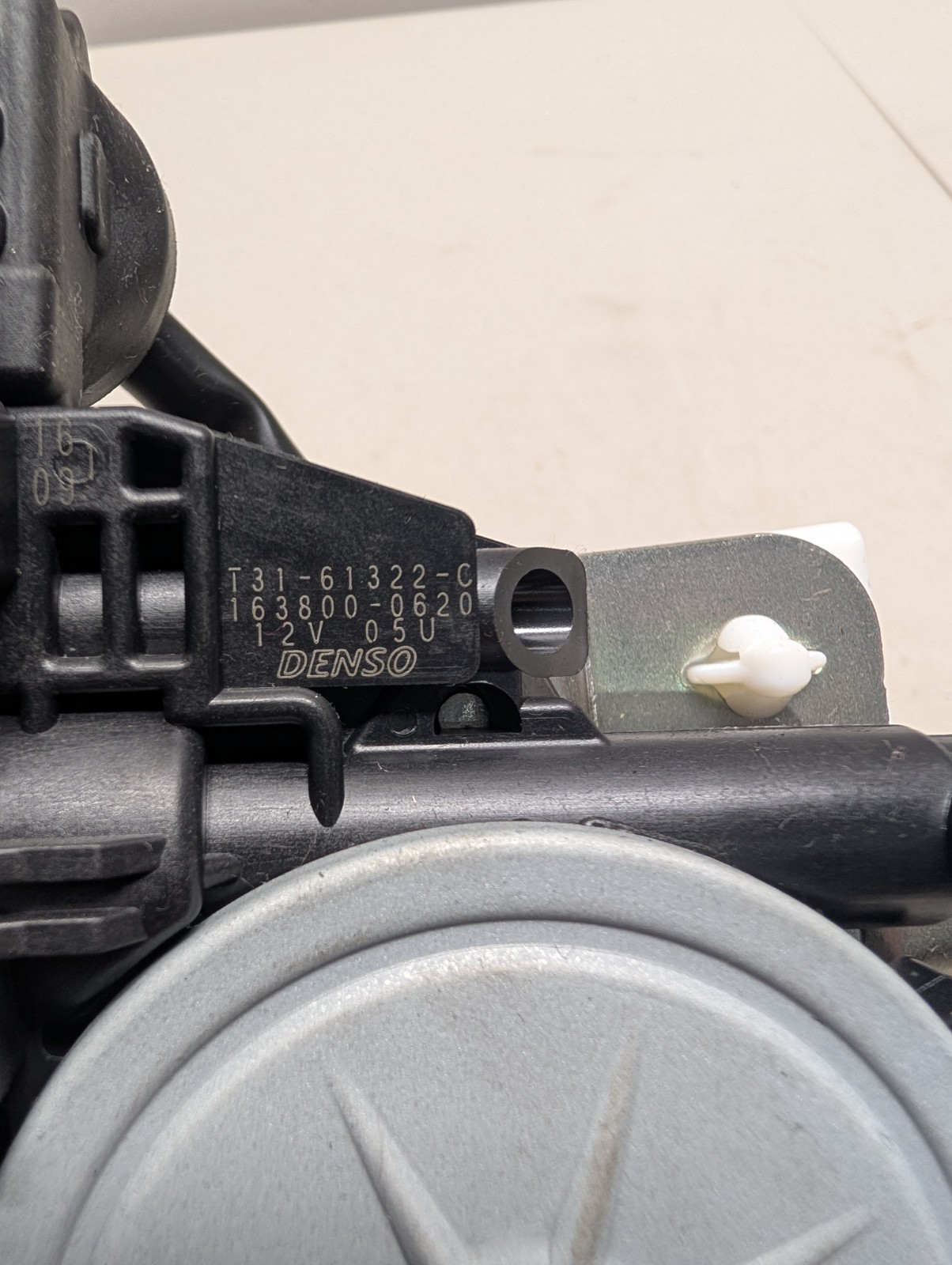 SUBARU FORESTER Liftgate Tailgate Trunk Lock Latch Motor OEM 2014 - 2018 *