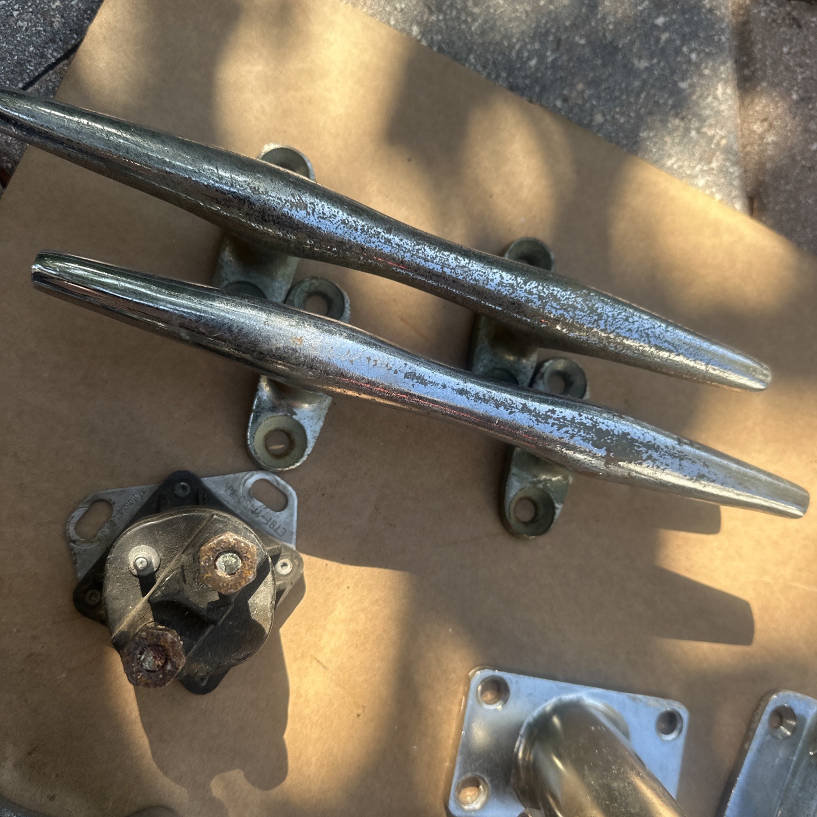 Lot of 32 Pc. Vintage Chrome Boat Cleats, Mounts, Marine Sailing Boating Rigging